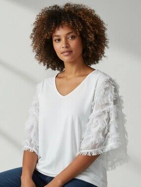 ANDTHEWHY White Knit Top w/Feathery Bell Sleeves